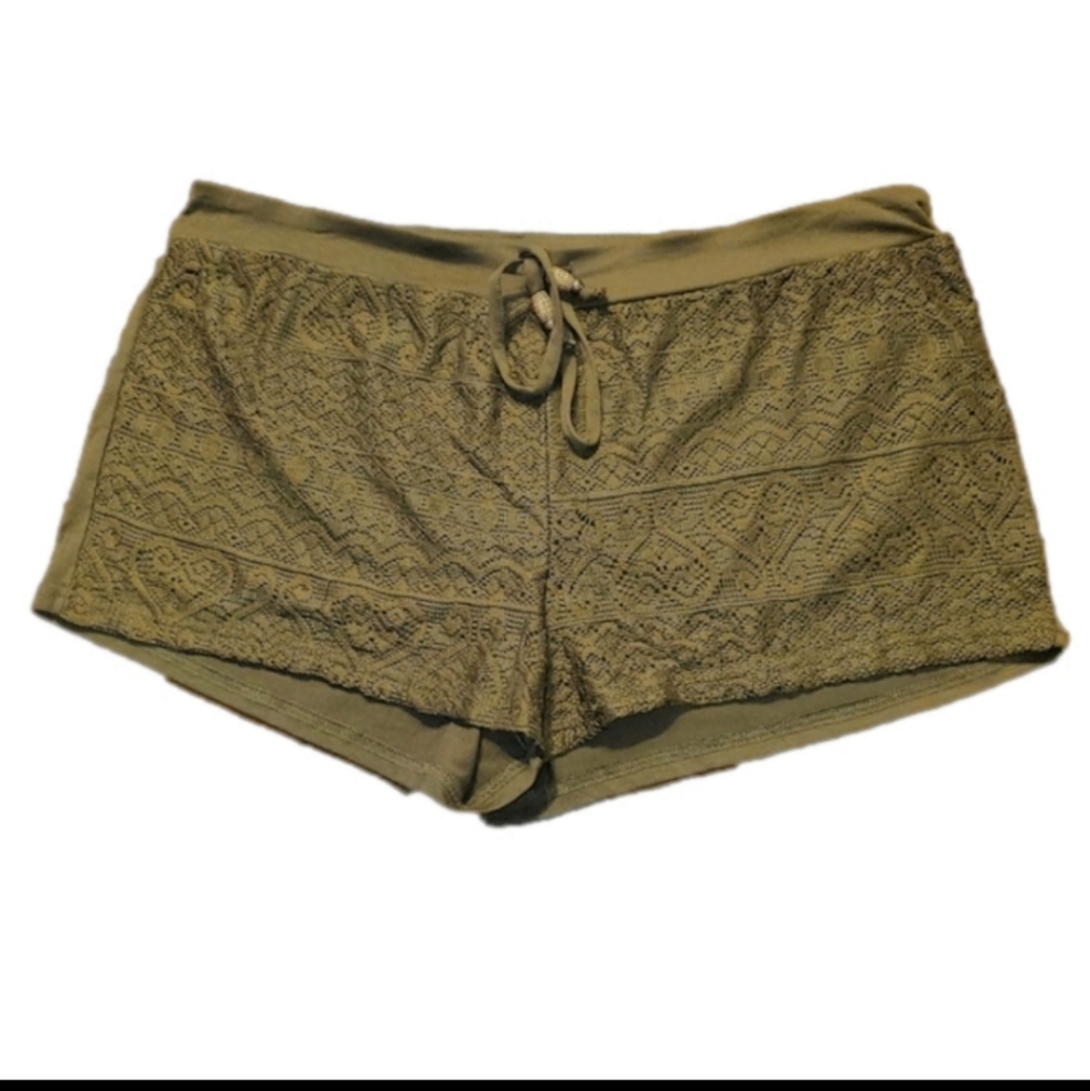Green lace shorts